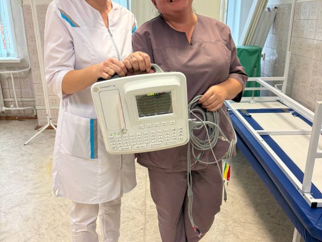 photo_5280547516480949552_y